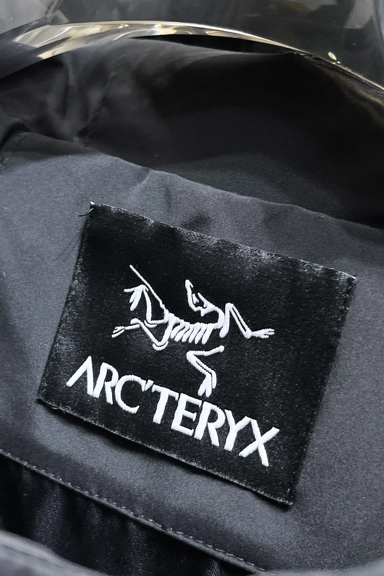 Same Style， ， 2026 New Arrival ， Original Premium Breathable ， ， ， Quality。 ， Sizes：M～3XL
